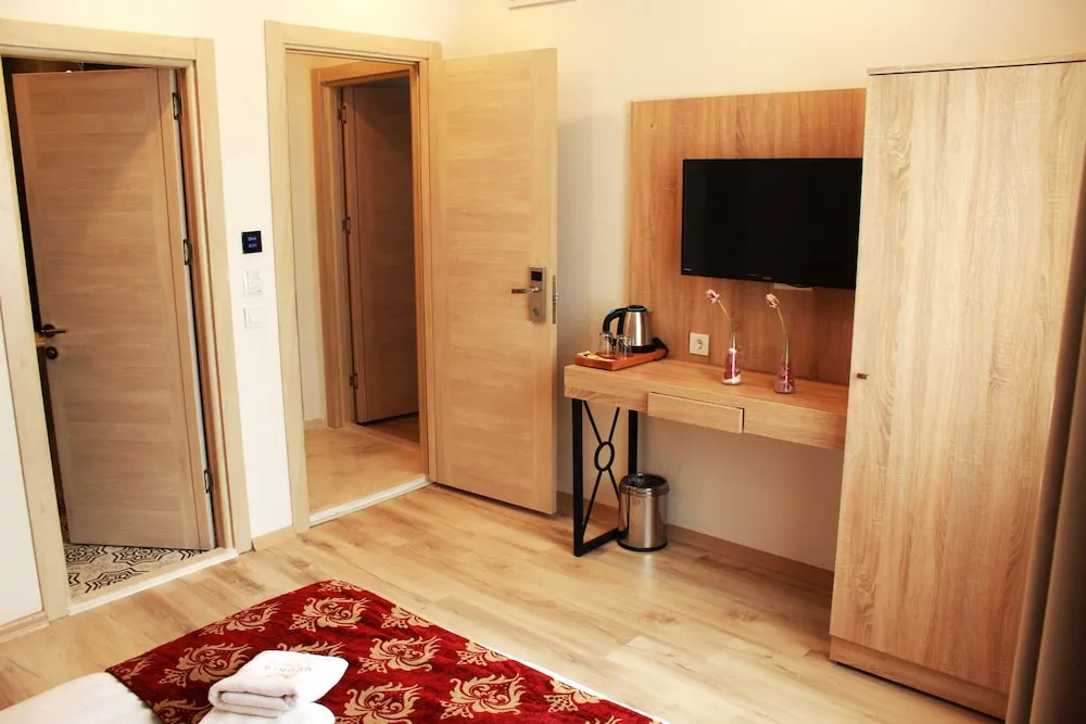 Standard Üç Kişilik Oda