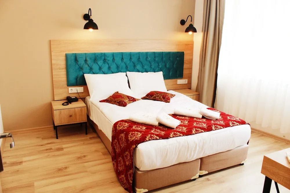 Standard Dört Kişilik Oda