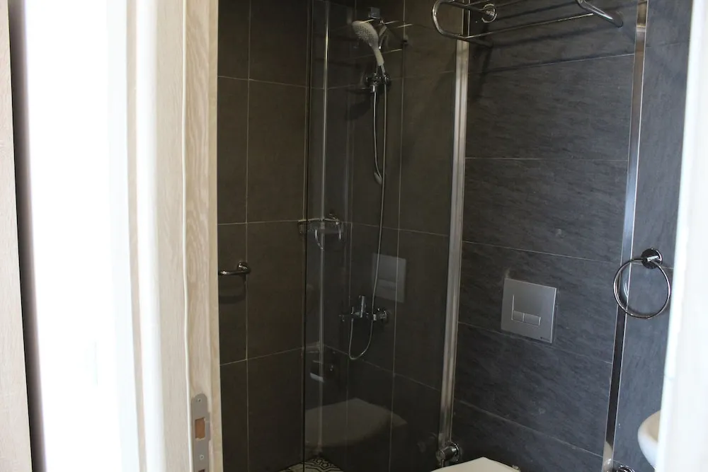 Standard Tek Büyük Yataklı Oda, Şehir Manzaralı