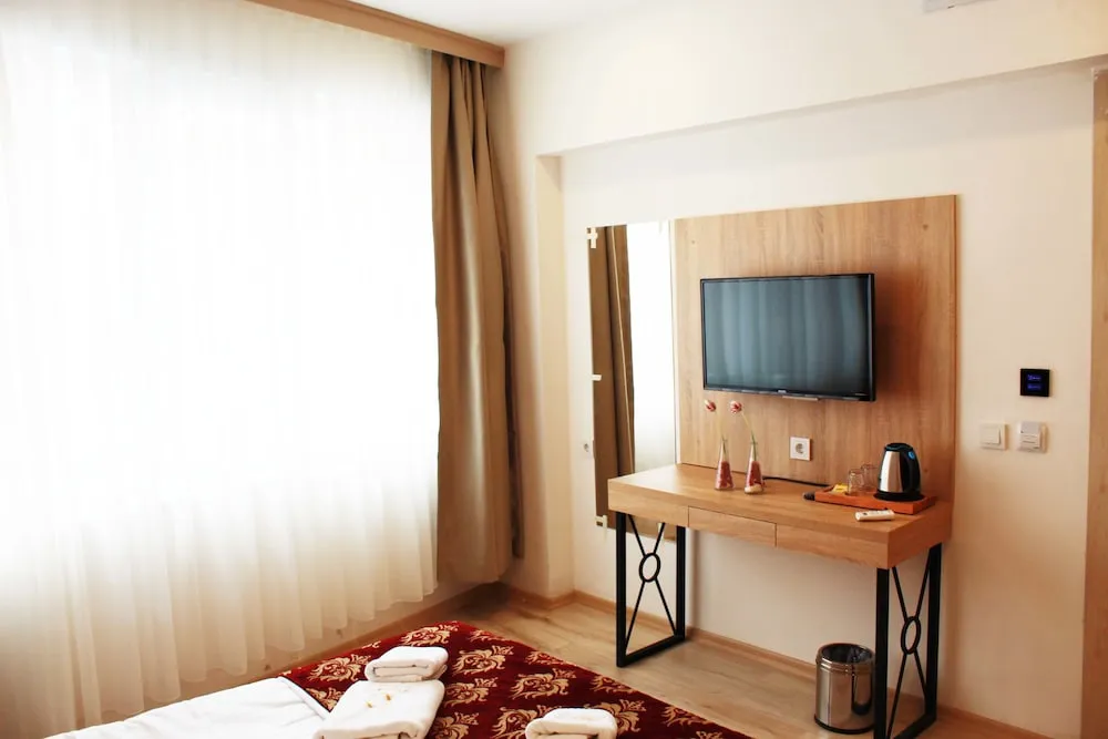 Standard Tek Büyük Yataklı Oda, Şehir Manzaralı