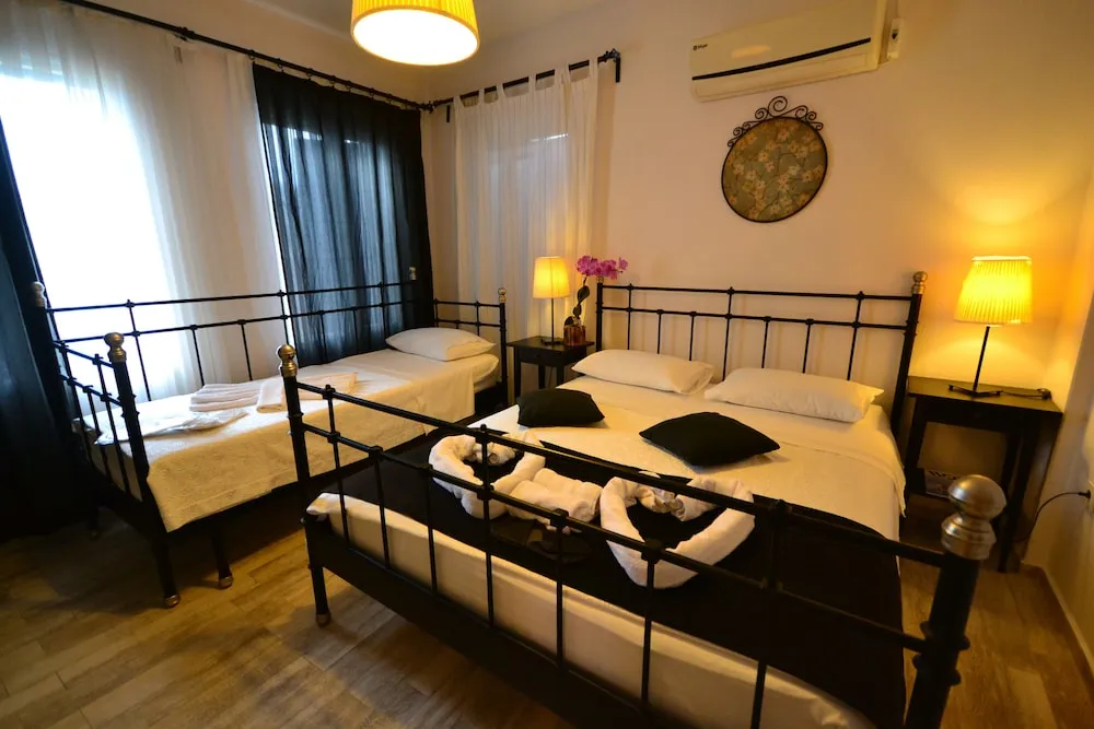 Standard Üç Kişilik Oda