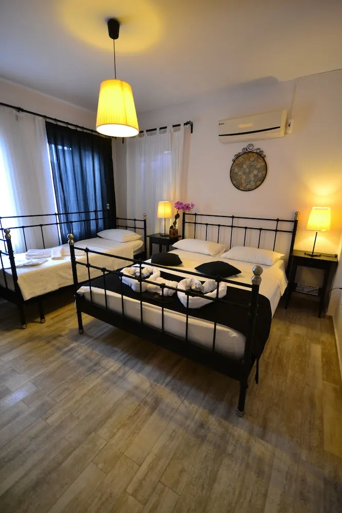 Standard Üç Kişilik Oda