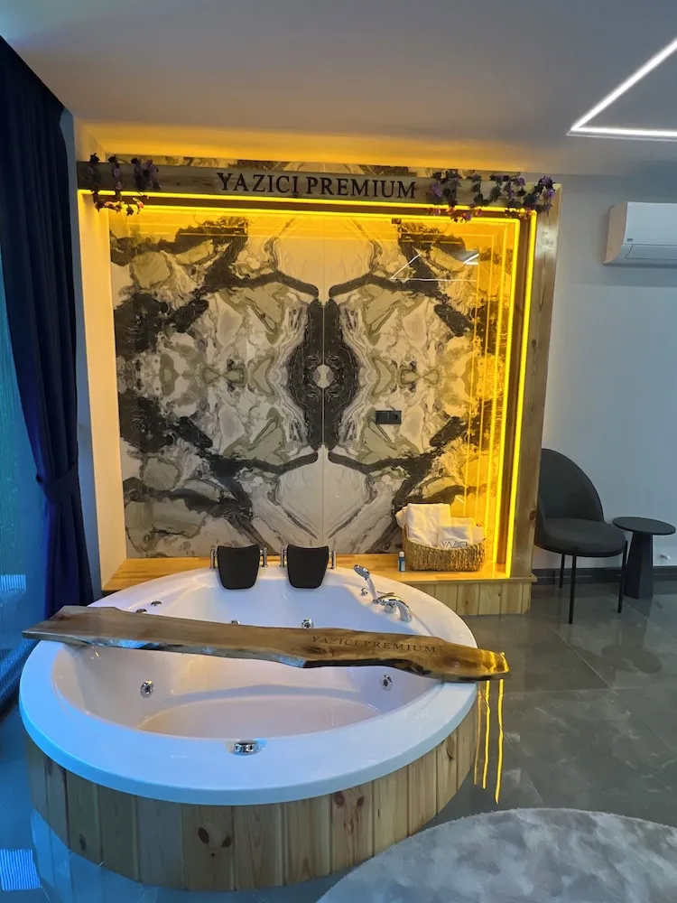 Premium Villa, 1 King Bed, Private Pool 1