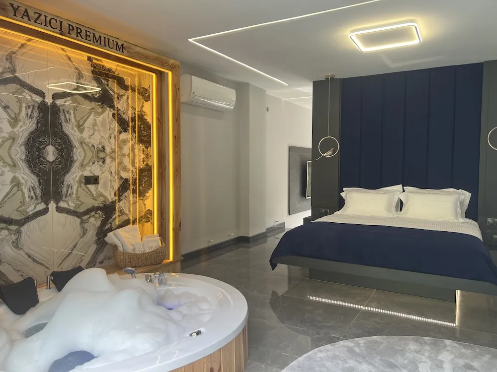 Premium Villa, 1 King Bed, Private Pool 1