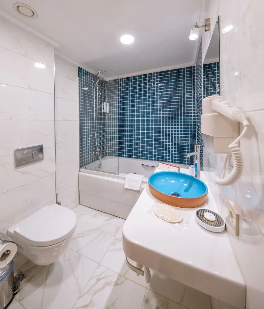 Deluxe Tek Büyük Yataklı Oda, Balkon