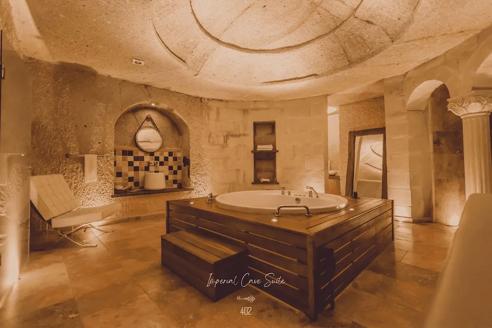 Imperial Cave Suite