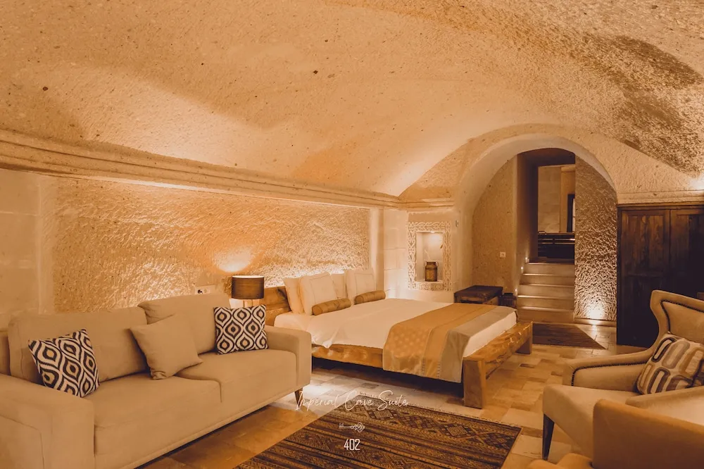 Imperial Cave Suite
