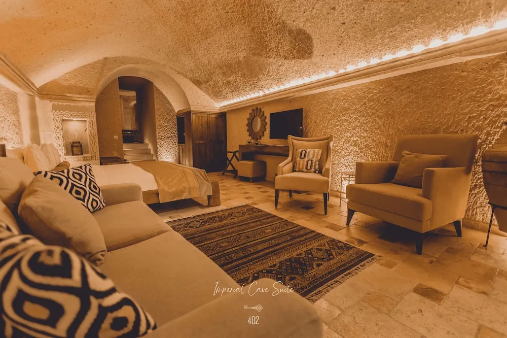 Imperial Cave Suite