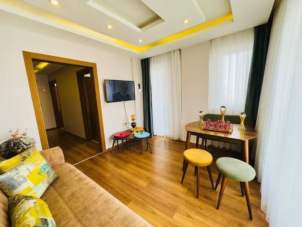 Comfort Süit, Birden Çok Yatak, Mutfak, Şehir Manzaralı