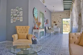 Elda Alacati Boutique Hotel