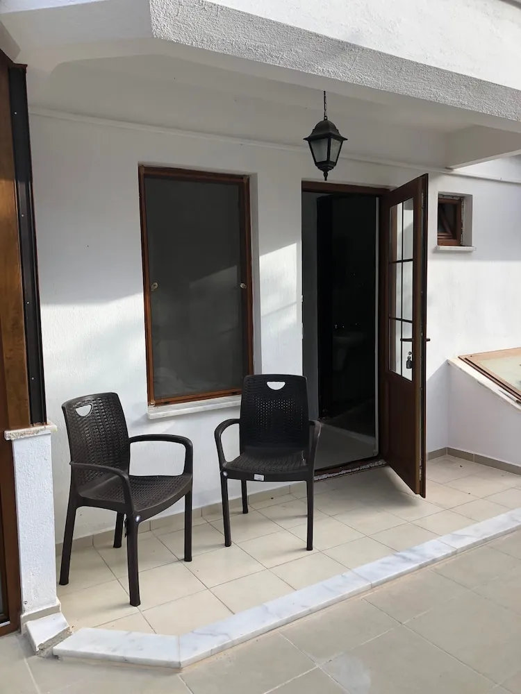 Economy Tek Büyük Yataklı Oda, Bahçeli