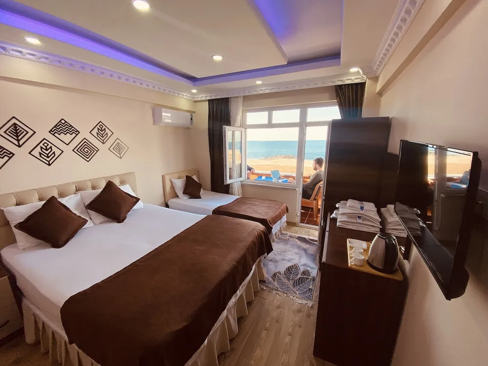 Standard Üç Kişilik Oda, 2 Yatak Odası, Sigara İçilmez, Deniz Manzaralı