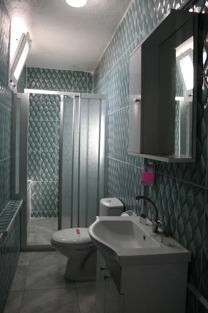 Standard Üç Kişilik Oda, 2 Yatak Odası, Sigara İçilmez, Deniz Manzaralı