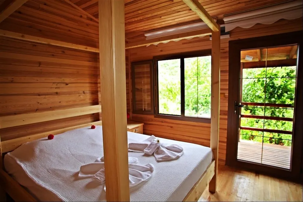Bungalov, 1 Çift Kişilik Yatak