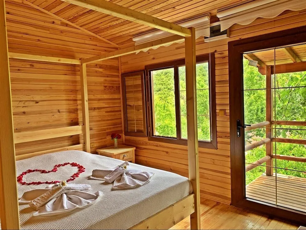 Bungalov, 1 Çift Kişilik Yatak