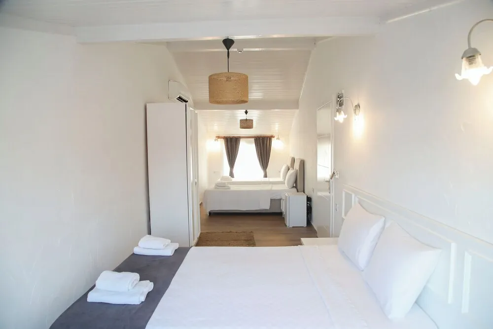 Deluxe Dört Kişilik Oda