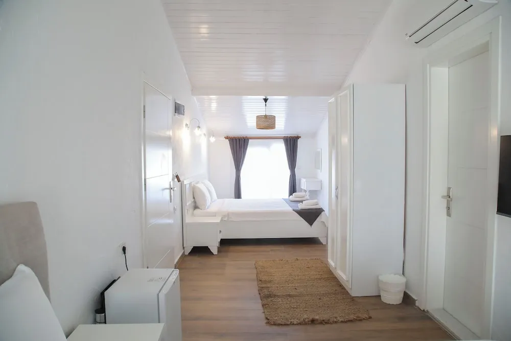 Deluxe Dört Kişilik Oda