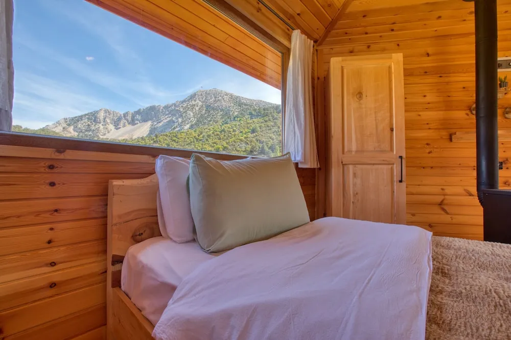 Deluxe Üç Kişilik Oda