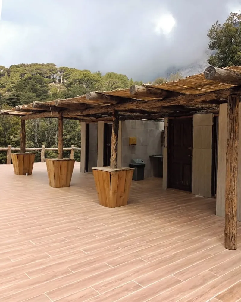 Design Tek Büyük veya İki Ayrı Yataklı Oda