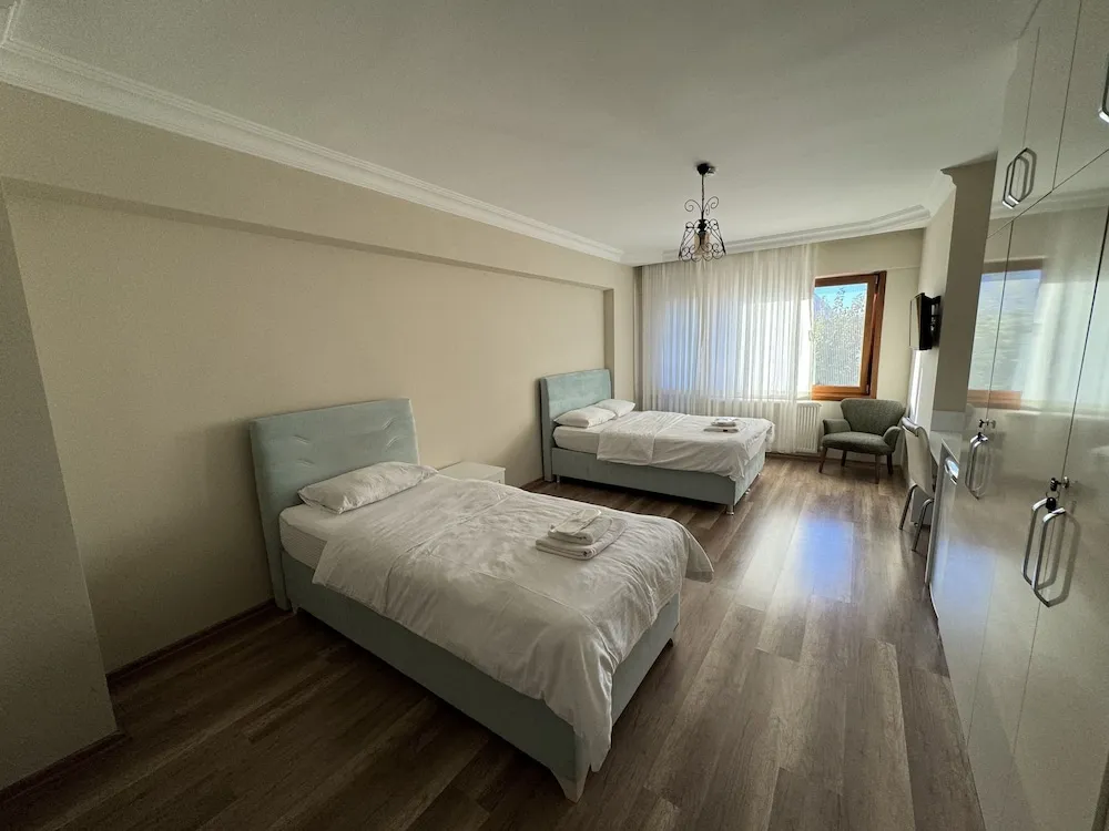 Family Tek Büyük veya İki Ayrı Yataklı Oda, Özel Banyo, Deniz Manzaralı