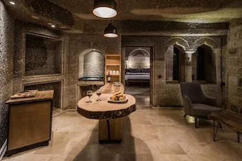 Lunar Cappadocia Hotel