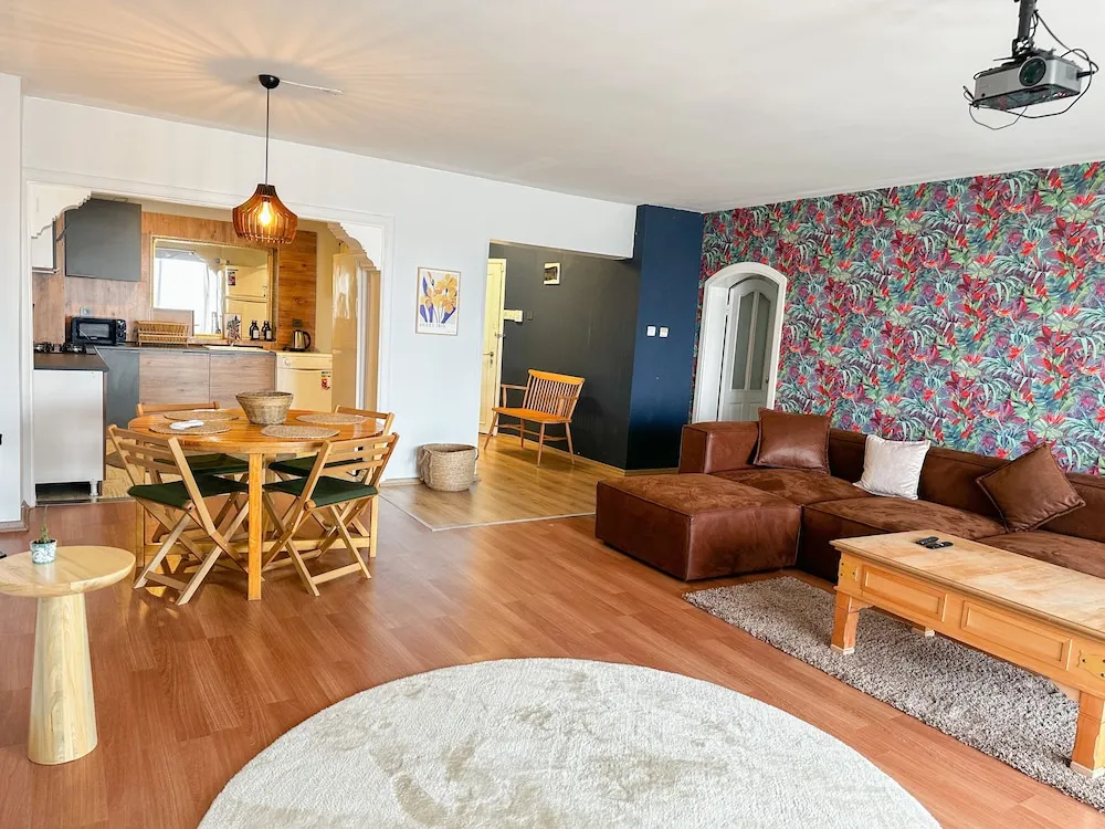 Deluxe Apart Daire, Deniz Manzaralı