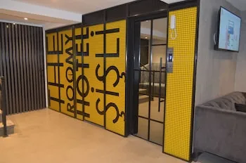 The Roomy Hotel