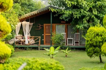 Etenna Beach Bungalows