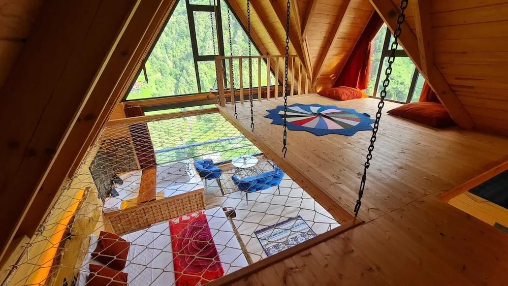Deluxe Dağ Evi, Nehir Manzaralı