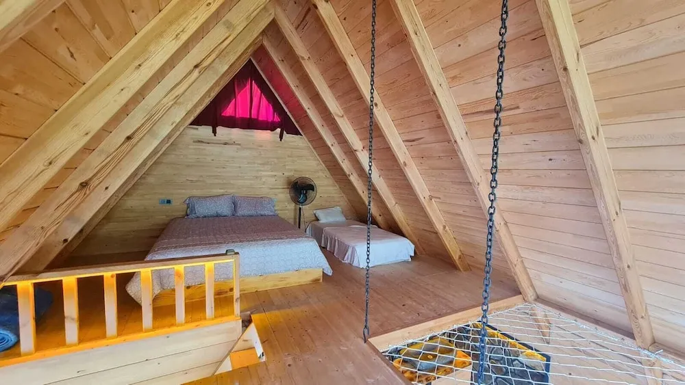 Deluxe Dağ Evi, Nehir Manzaralı