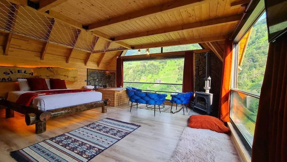Deluxe Dağ Evi, Nehir Manzaralı