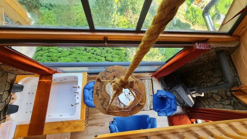 Deluxe Dağ Evi, Nehir Manzaralı