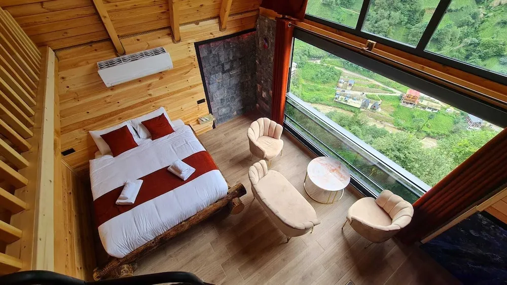 Luxury Dağ Evi, Nehir Manzaralı