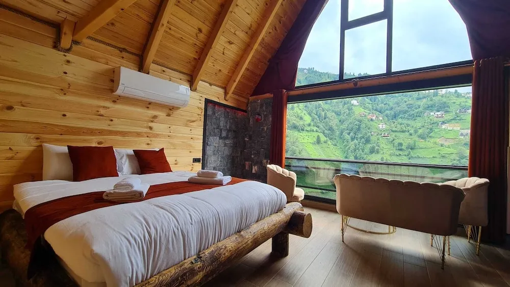 Luxury Dağ Evi, Nehir Manzaralı
