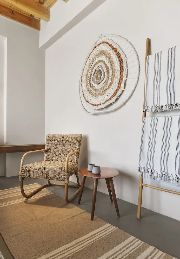 DELUXE DOUBLE TURKISH COVERED BALCONY ROOM