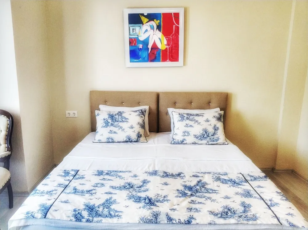 Adamarin Terrace Hotel