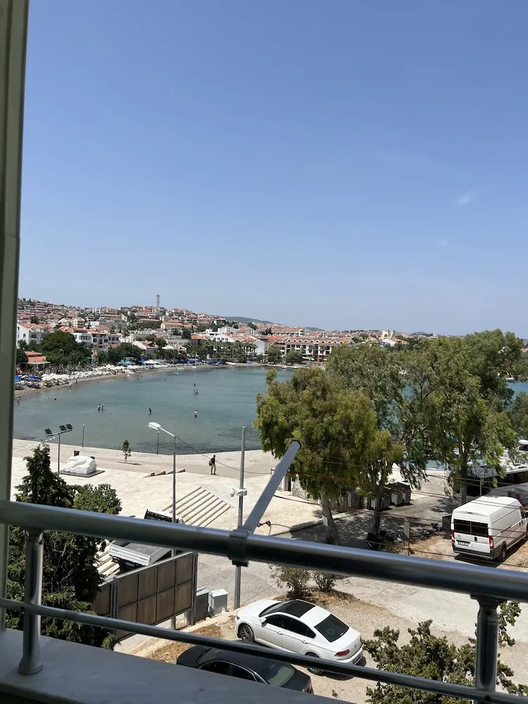 Standard Dört Kişilik Oda, Deniz Manzaralı