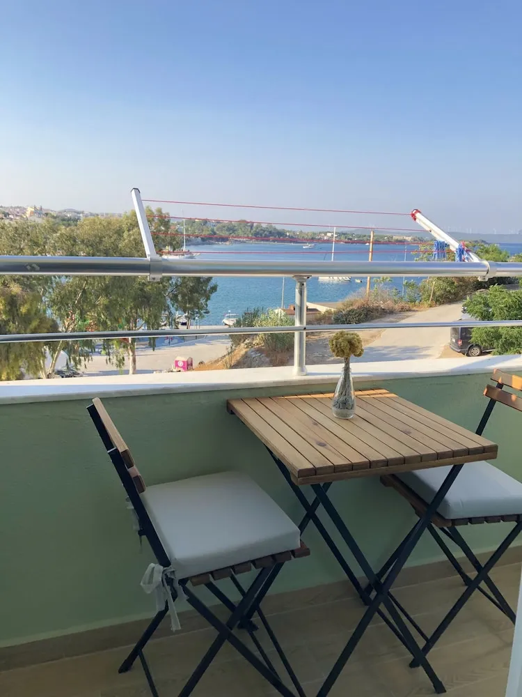 Standard Dört Kişilik Oda, Deniz Manzaralı