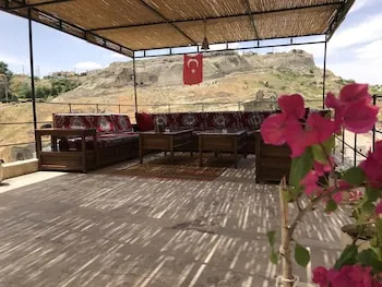 RZA Cave Hotel