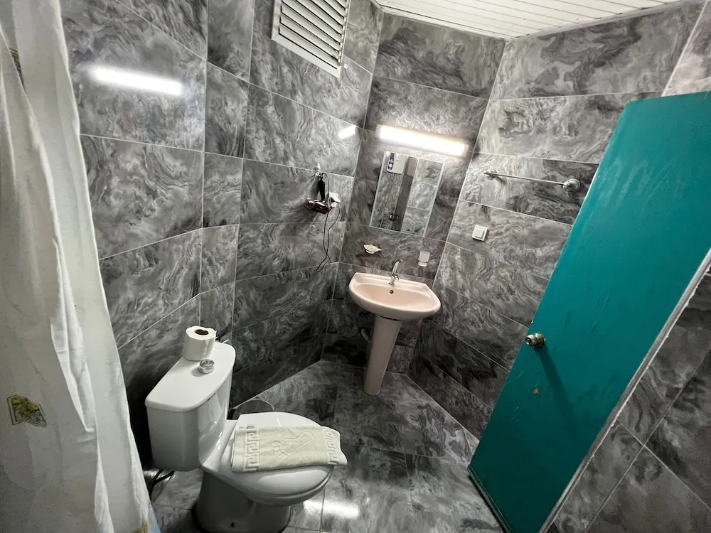 Standard Dört Kişilik Oda