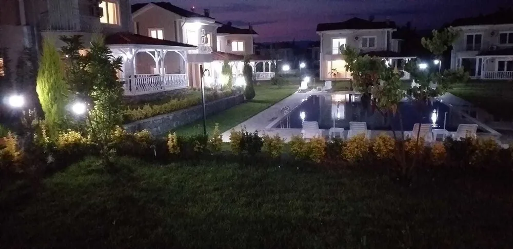 Luxury Villa, 4 Yatak Odası, Havuz Manzaralı