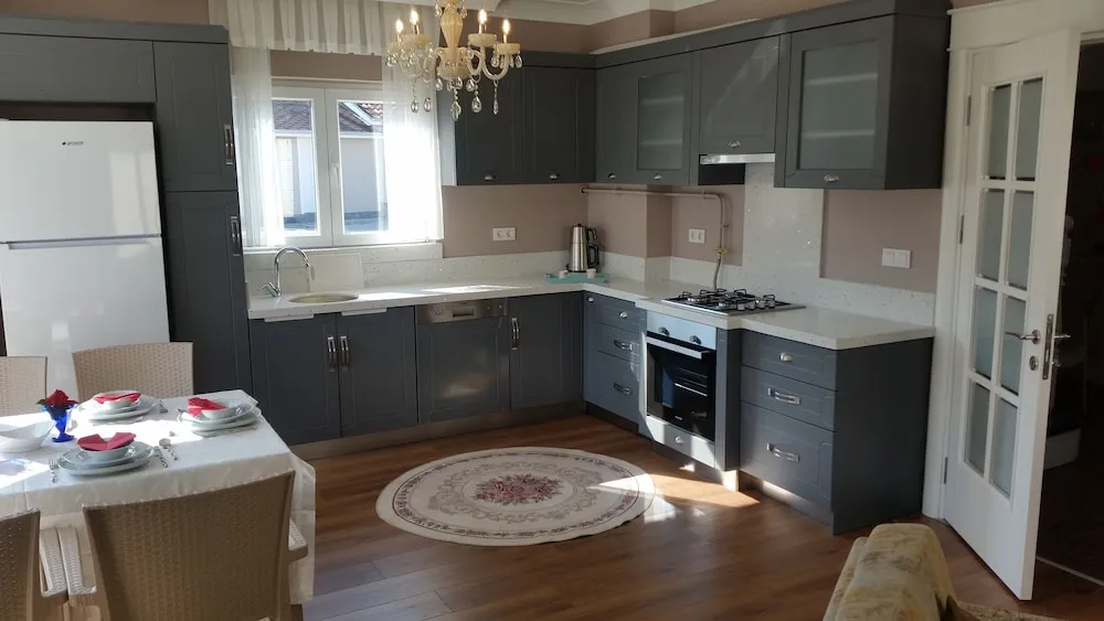 Luxury Villa, 4 Yatak Odası, Havuz Manzaralı