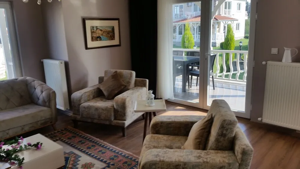 Luxury Villa, 4 Yatak Odası, Havuz Manzaralı