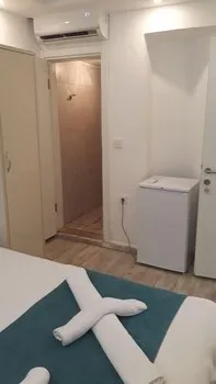 Tenes Otel