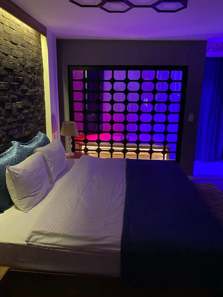Jacuzzi Terrace Room Sea View