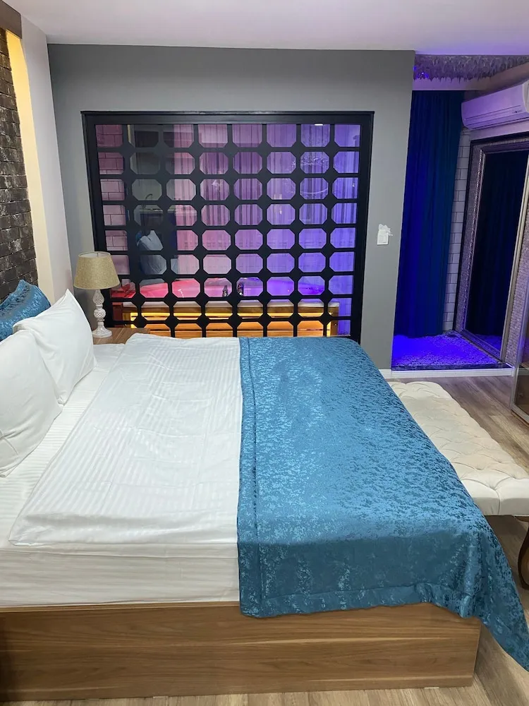 Jacuzzi Terrace Room Sea View