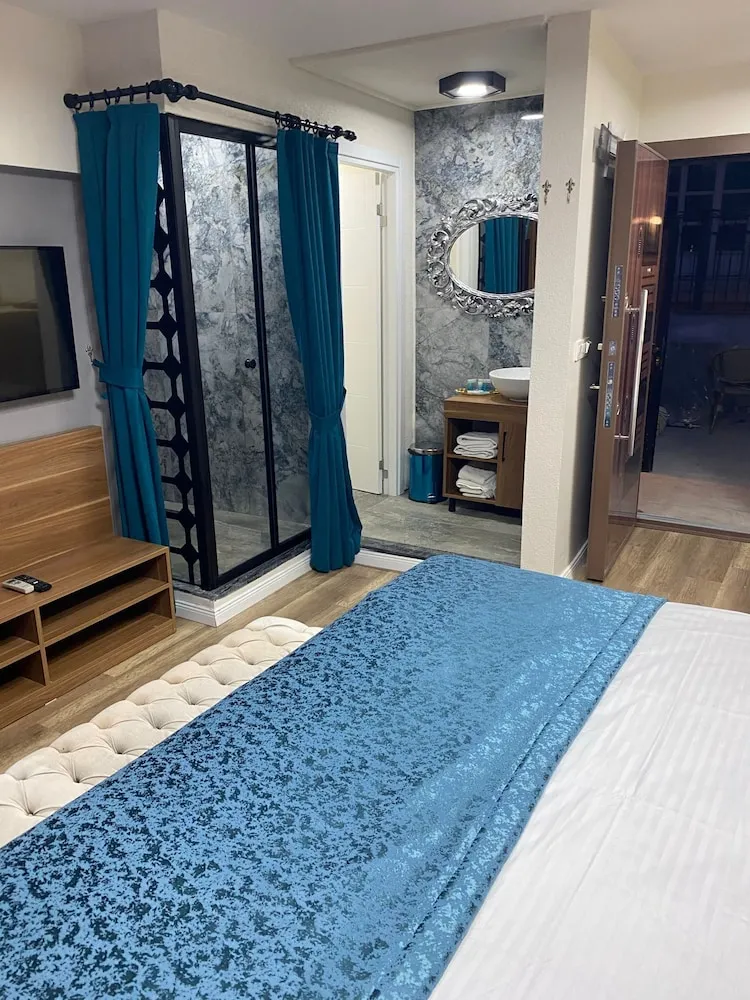 Jacuzzi Terrace Room Sea View