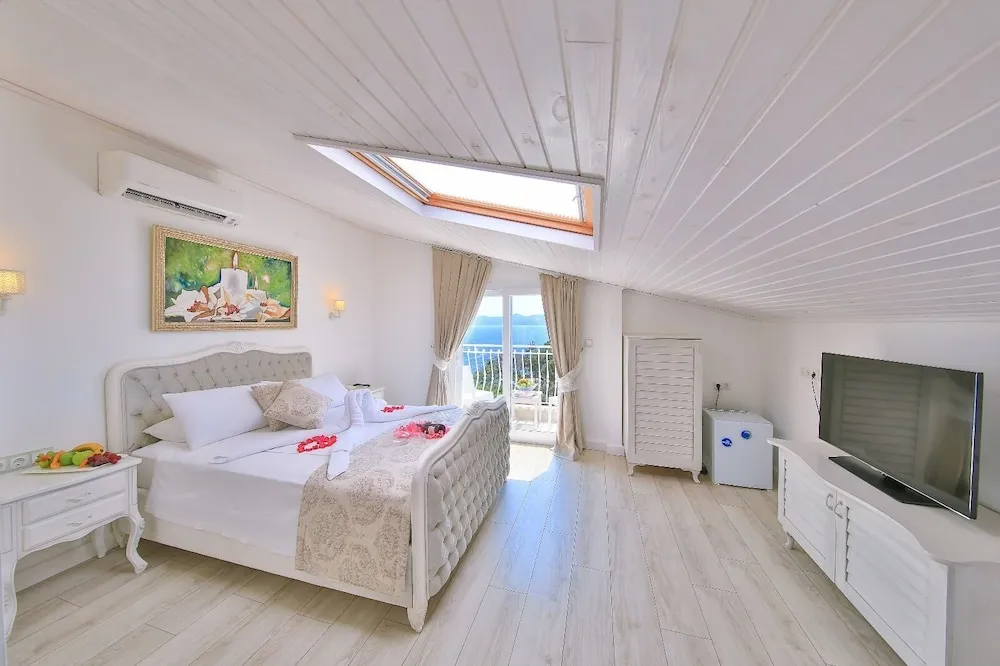 Honeymoon Oda, Deniz Manzaralı