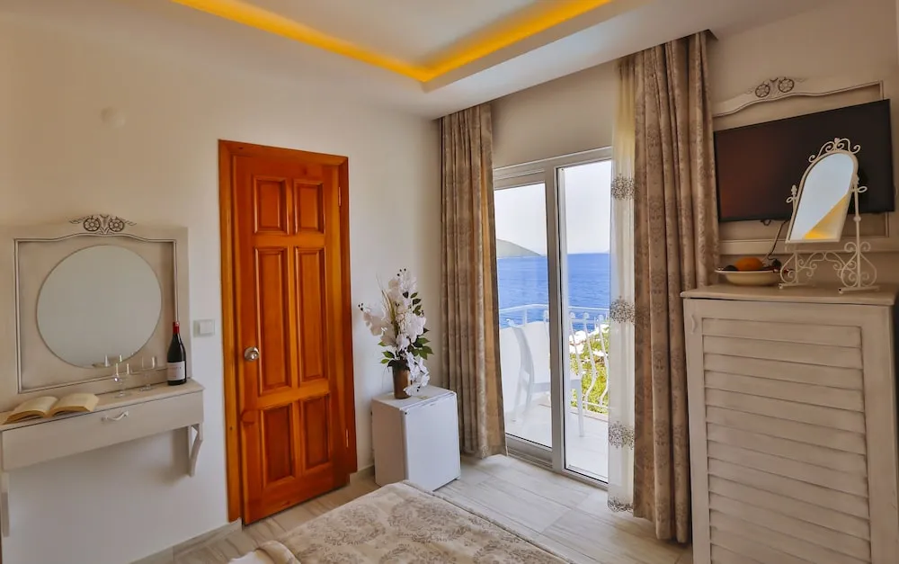 Honeymoon Oda, Deniz Manzaralı