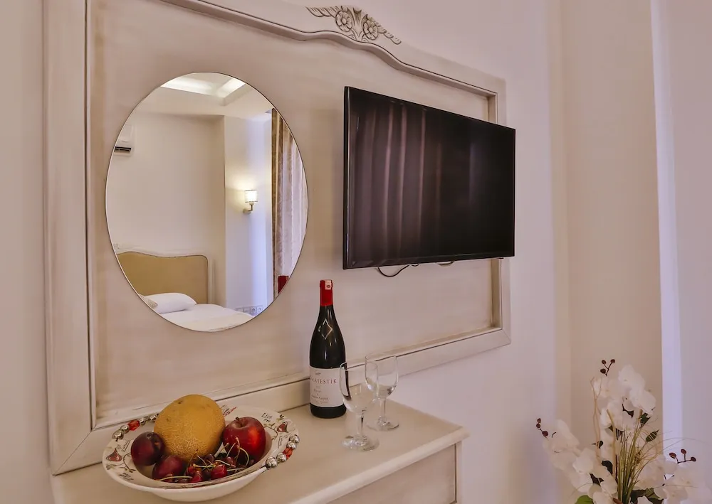 Deluxe Üç Kişilik Oda